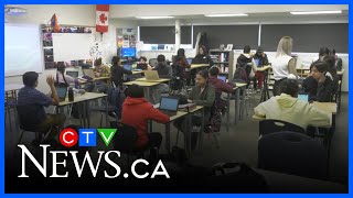 Experts say budget falls short of fixing Alberta's public schools Actualización