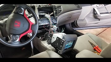 Een achteruitrijcamera aansluiten - Waar gaat de rode draad naartoe?