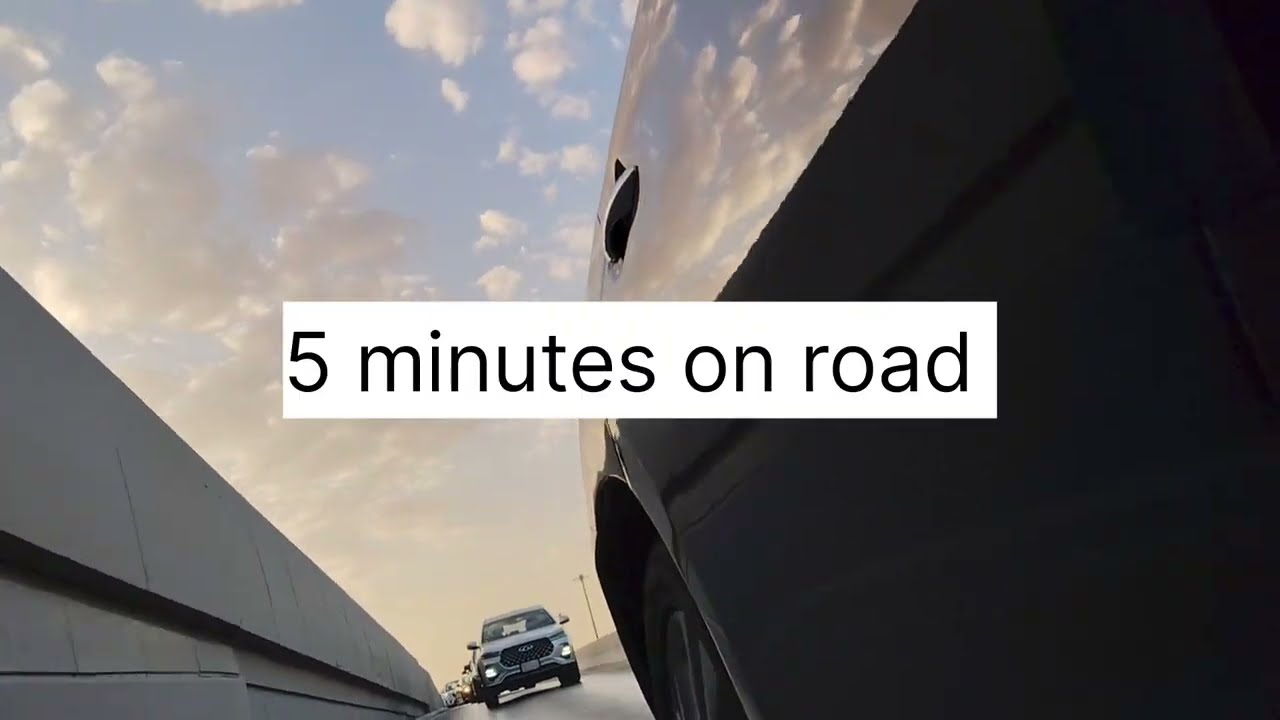 “Relaxing Drive Through Riyadh Streets | 5 Minutes, No Talking” 