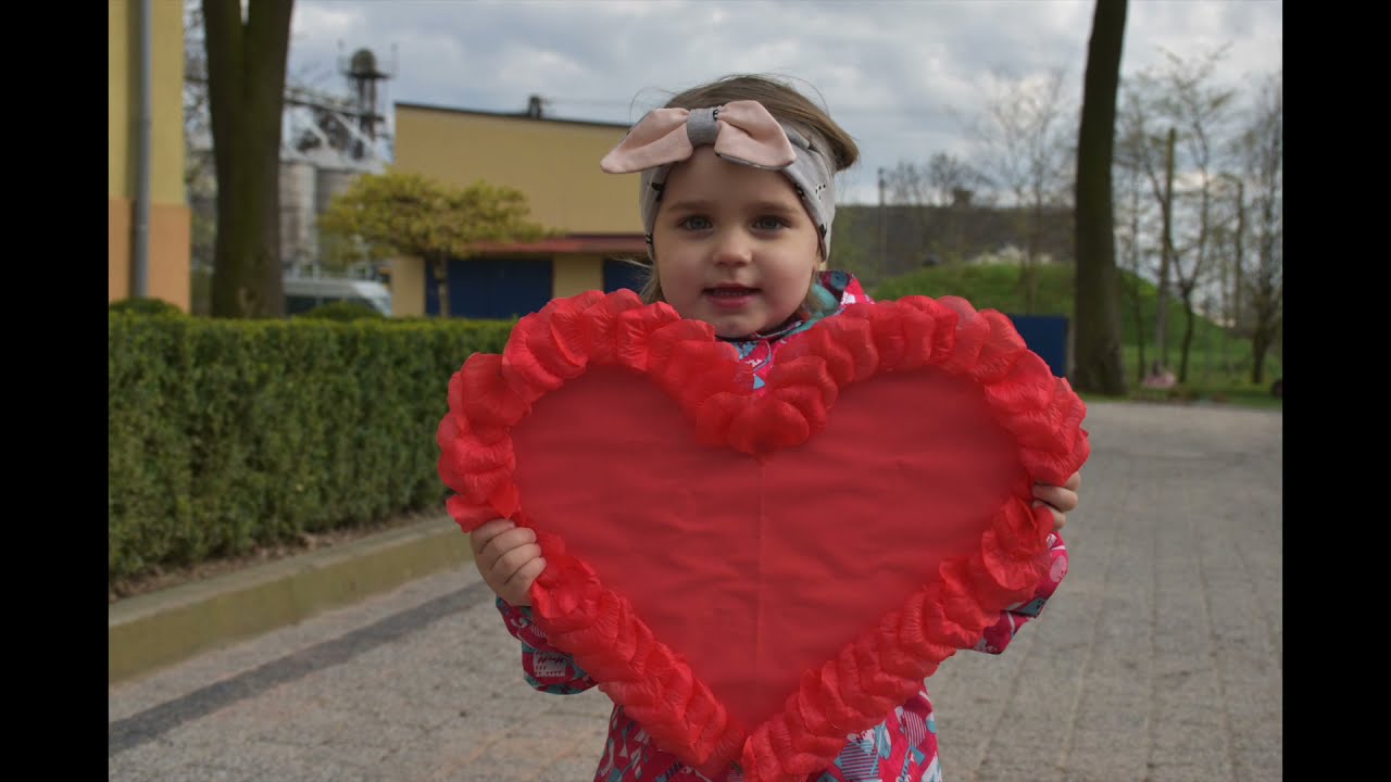 Dom Dziecka w Bodzewie z nowoczesnym terenem wokół placówki