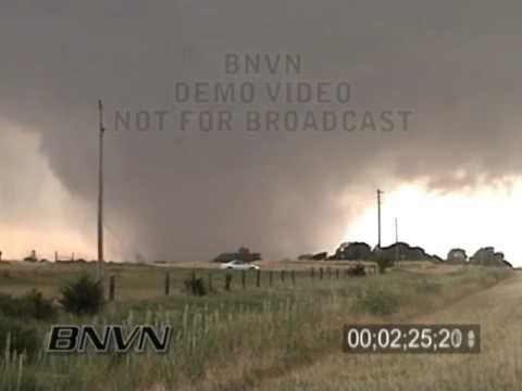 5/29/2004 Harper County Kansas Wedge Tornado Video. Footage of a huge wedge tornado on the ground with a satellite tornado rotating around the parent wedge tornado. Catalog #: 05292004d_TL Screen Format: 4:3 Video Format: Standard Definition License Type: Rights Managed To license this footage, contact www.StormChasingVideo.com