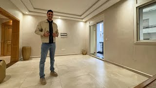 خلف ثانوية الخنساء.🎓.شقة.✨.بفصالة ديال الفيلات.🏡.أهم ما فيها هو مكان.2.سيارات فالكراج