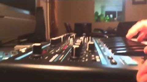 NOVATION BASS STAION II + DOD FX90