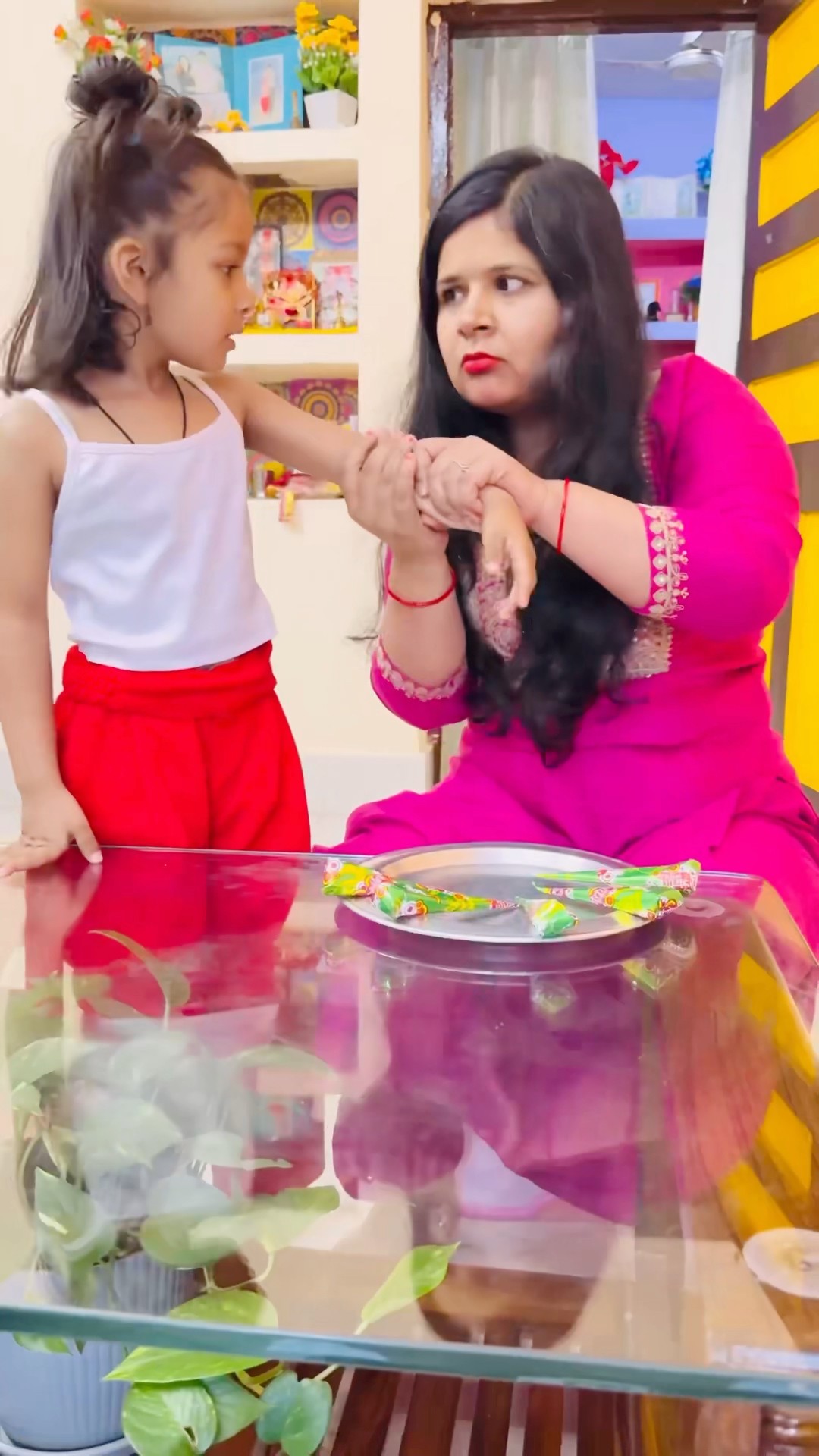 Tooktook mehndi ko potty bna di