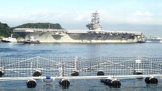 米海軍原子力空母ロナルド・レーガン 米海軍横須賀基地に入港