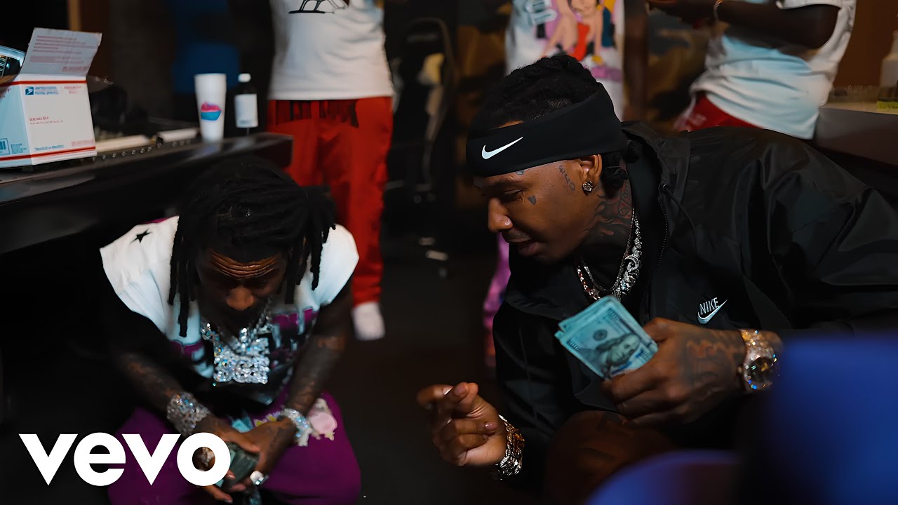 Moneybagg Yo ft. Key Glock & Young Dolph - Young Hustle [Music Video]