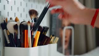 Interior Designer tips to create the perfect make-up station | IKEA Australia