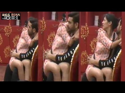 Keith & Rochelle Get INTIMATE | Bigg Boss 9 Double Trouble 19th October 2015 Episode
