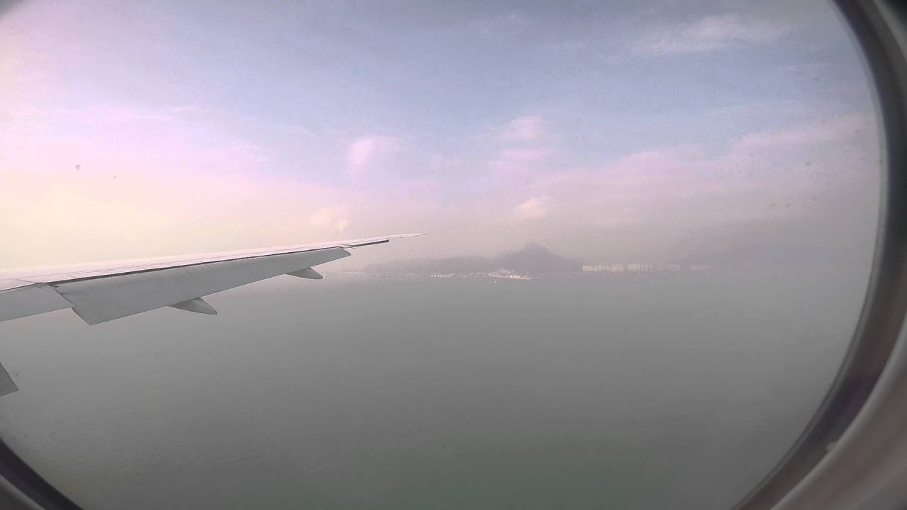 Cathay Pacific 777 300ER flight CX278 landing in Hong Kong