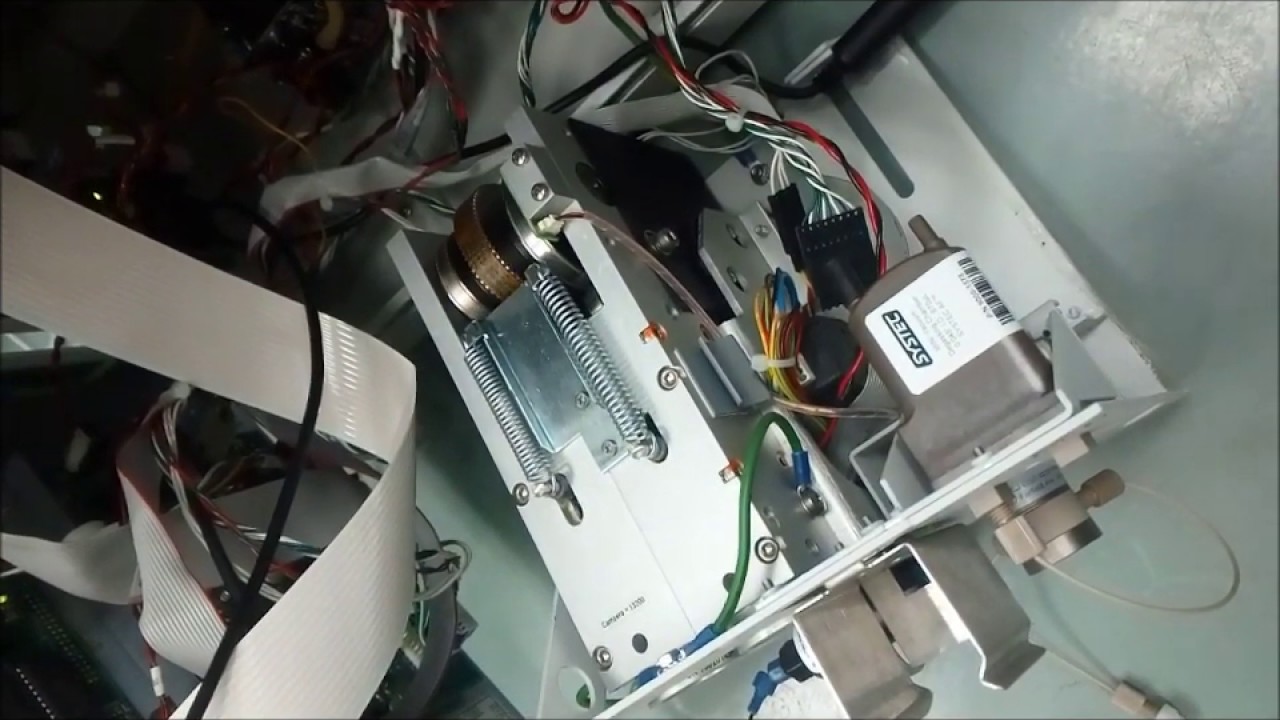 Работа плунжерного насоса хроматографа ВЭЖХ ICS 5000+, Dionex