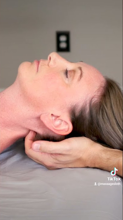 Massage Technique: The Cranial Cradle