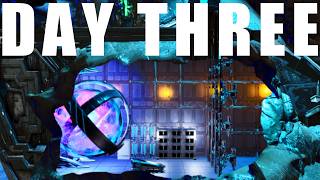 I RAIDED the CROUCH RATHOLE - Ark Small Tribes EP:3