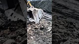 CAT D6C &amp; CAT 352F Teamwork Clearing Site! 💪🔥 #earthmoving #heavyequipment