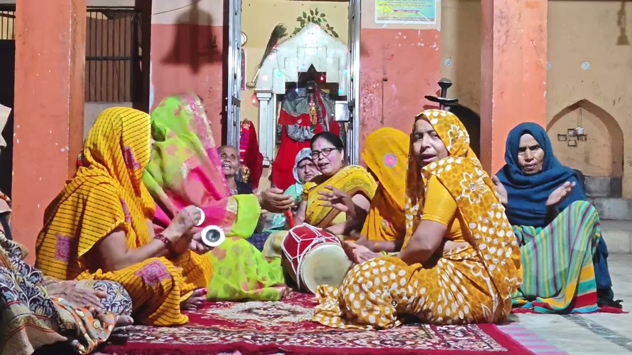 रंगभरी एकादशी भजन || एकादशी स्पेशल ✍️🌸🙏 | ललिता मधुरिमा भक्ति 💛🎶