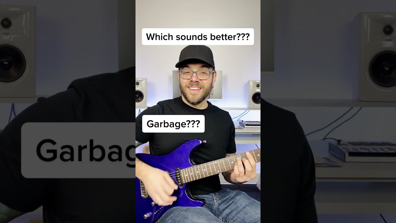 Fender VS SQUIER