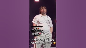 Lewis Capaldi Tourette attack and fans save the day #emotional #fans #lewiscapaldi #shorts #viral