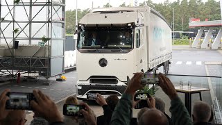 Weltpremiere • Mercedes-Benz Trucks • eActros 600 • Truck & Trailer Welt