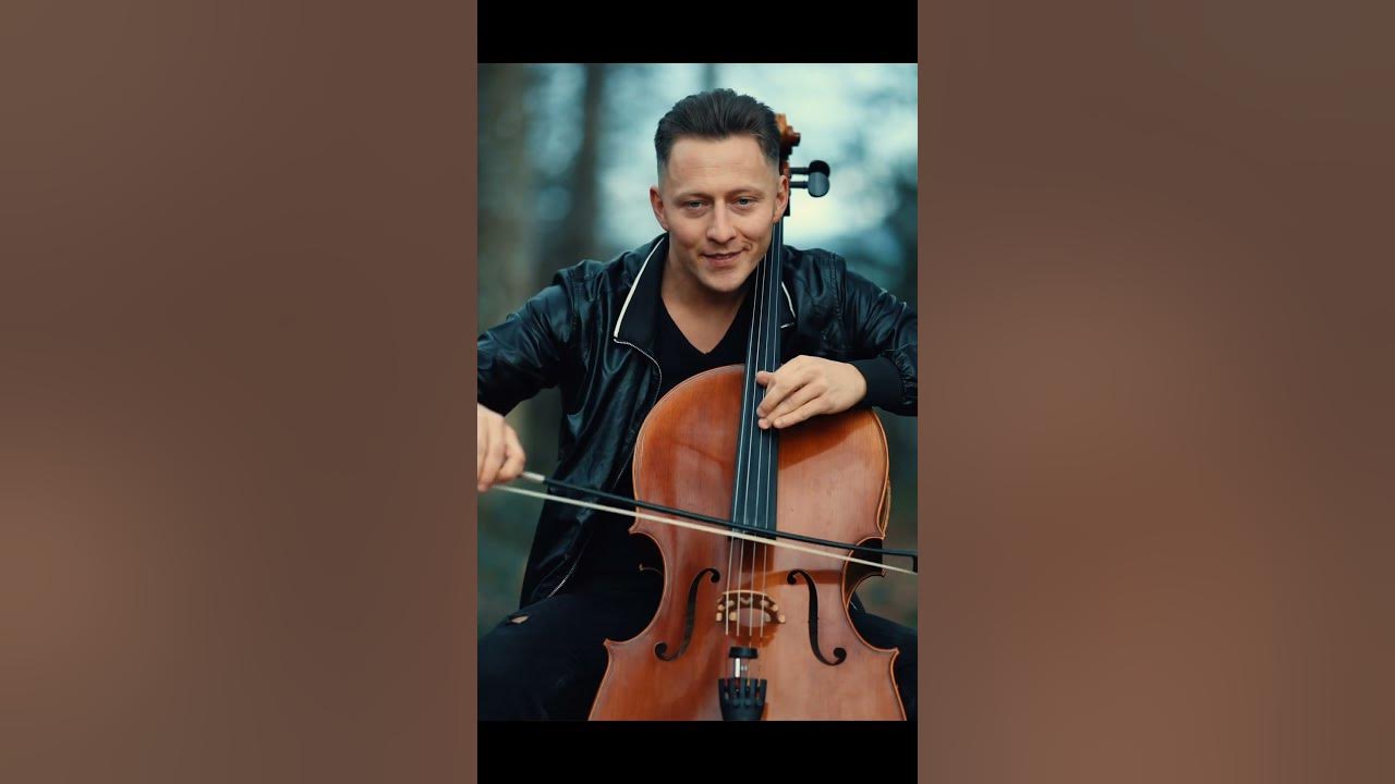 Blue Cello 🎻