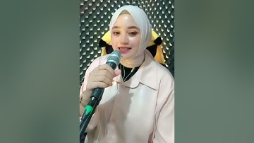Cemara Biru - Noer Halimah, Cover By Elis Yulian