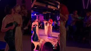 Tacitas De Té En Cabareteras