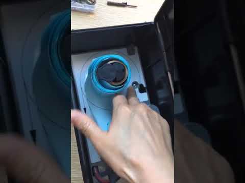 Принтер этикеток с автоматическим отделением этикетки и обратной намотки