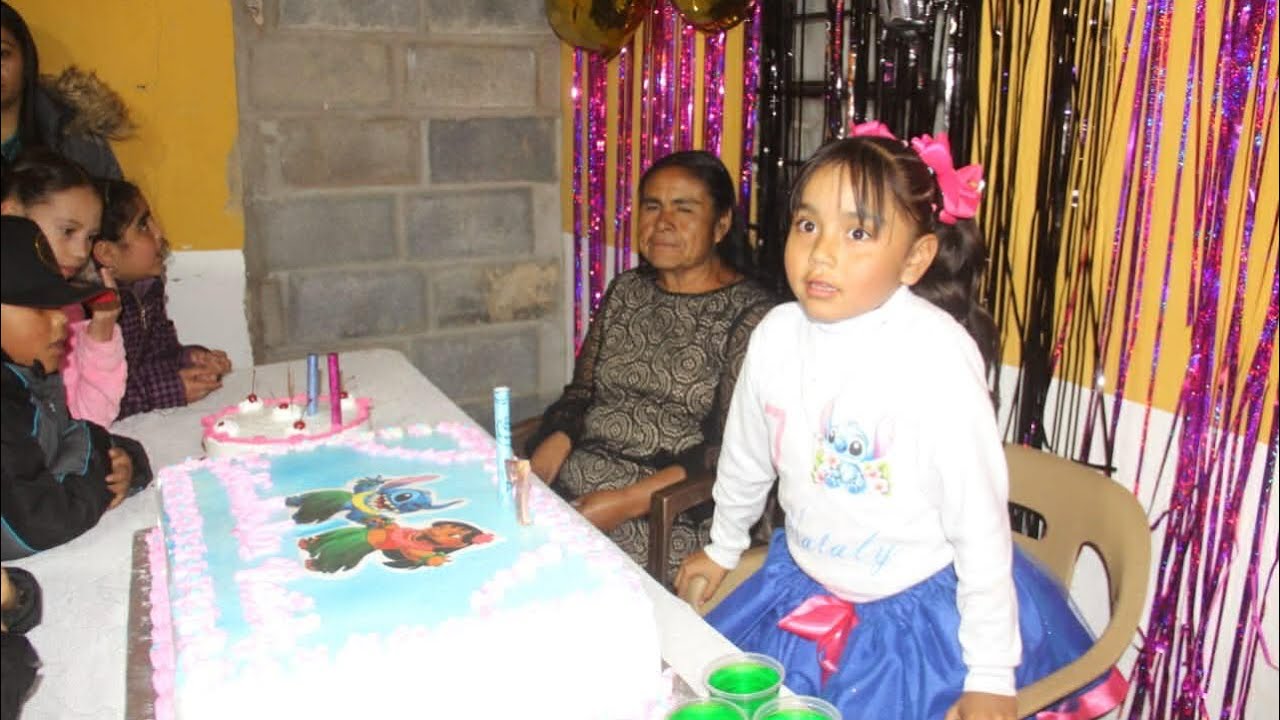 Celebración de cumpleaños señora Josefina y natali Cervantes tamborazo san Vicente 