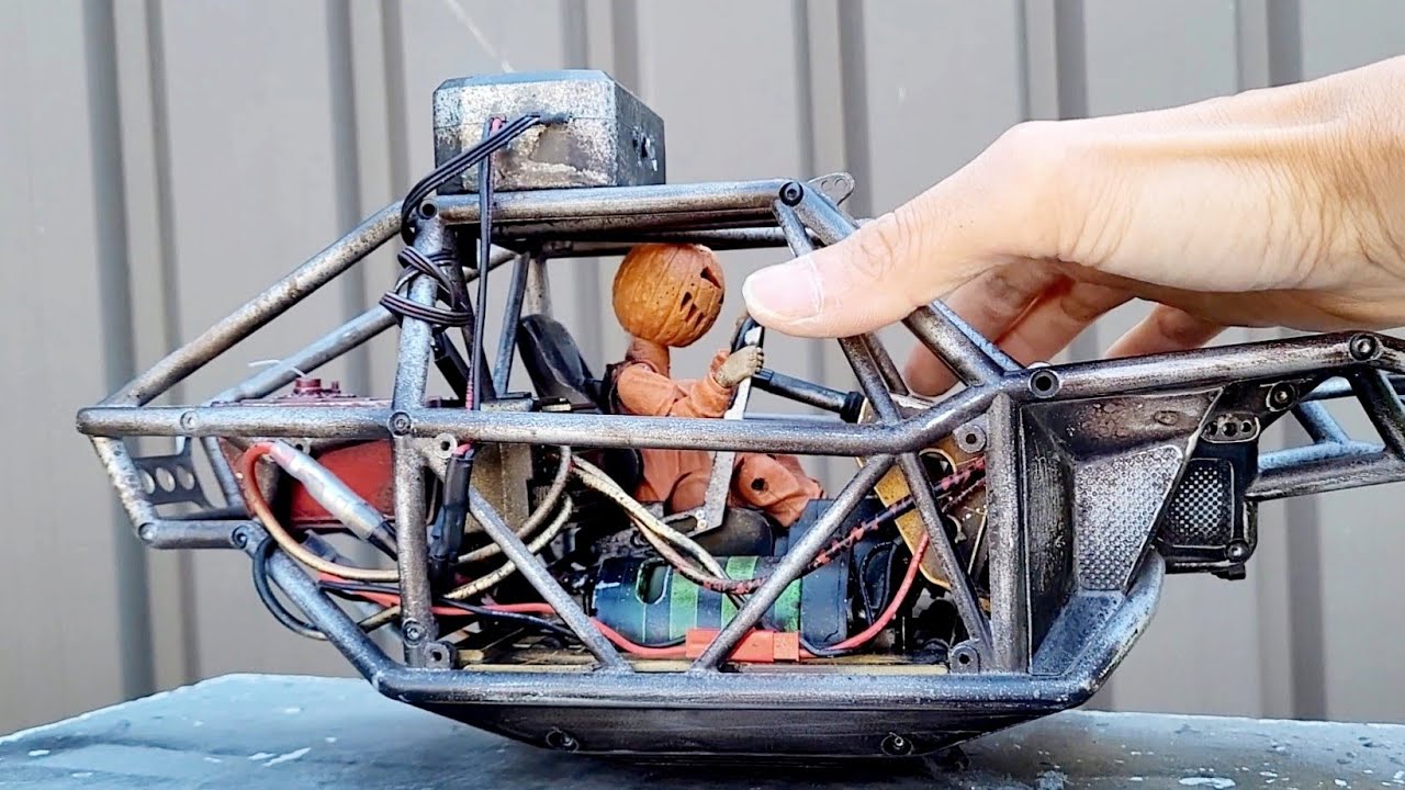 Axial Capra Build. Part 5. "The Knife Dig"🎃 RC Animatronics By Danny Huynh Creations.