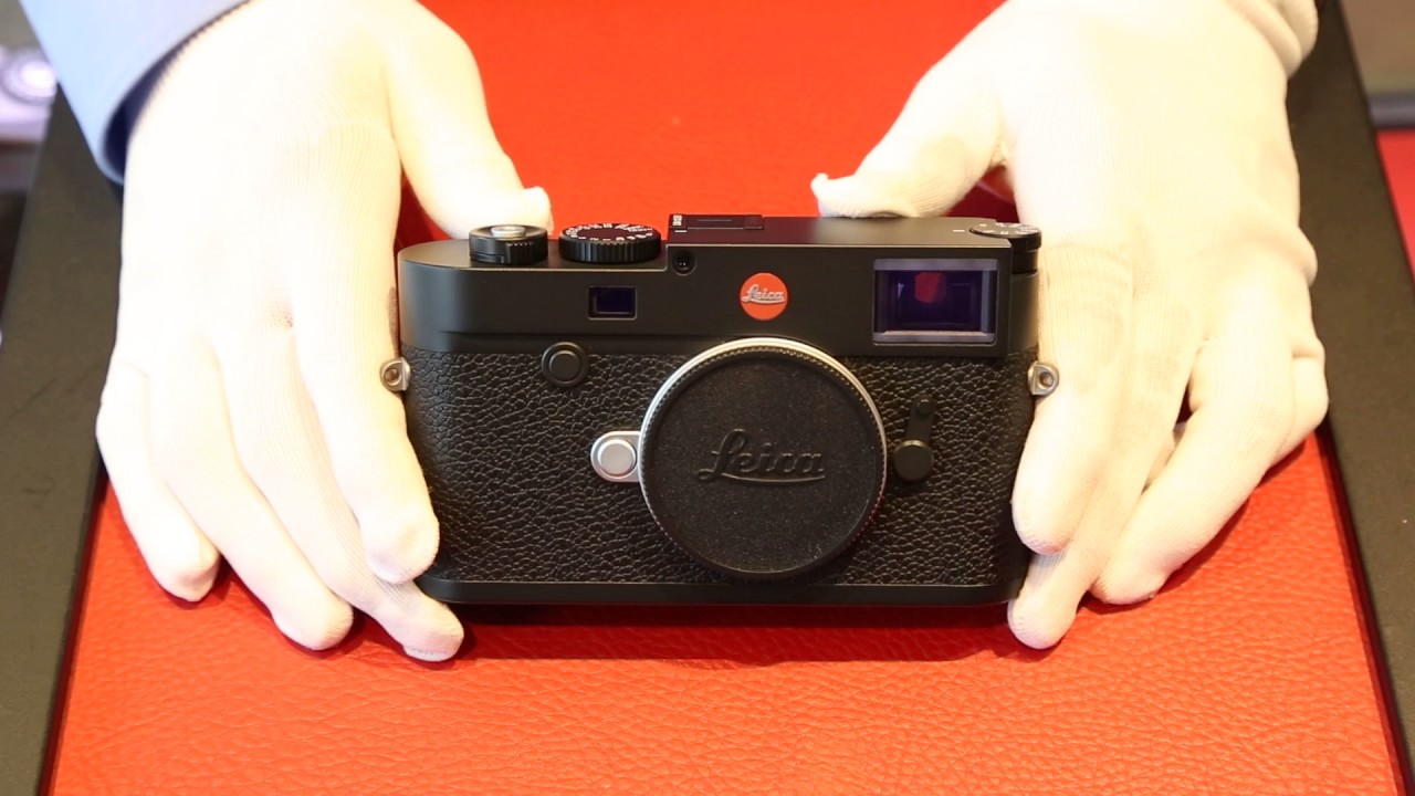 Leica M10 Unboxing Video!