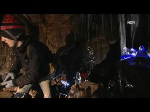 Video: Grjotagja-Lavahöhle: Der vollständige Leitfaden