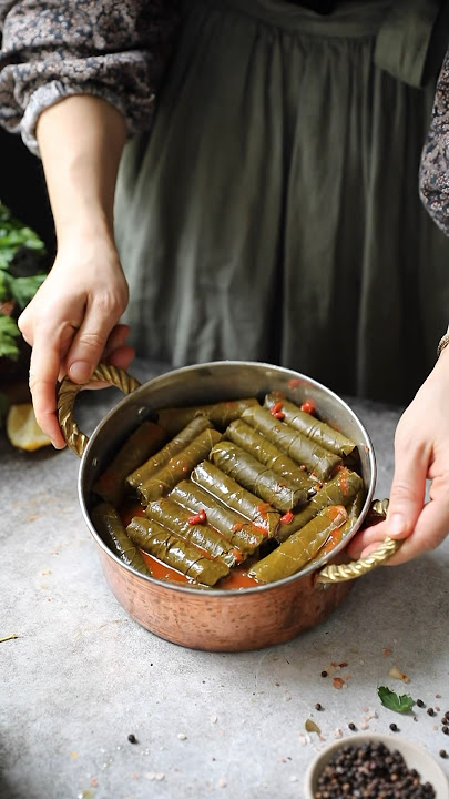 Turkish Dolma, Stuffed Grape Leaves😋#dinner