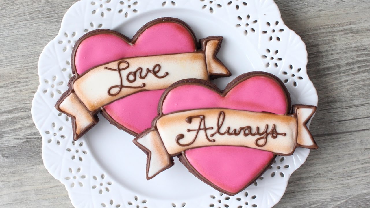 How To Make A Tattoo Style Heart Cookie Easy Valentines Day Cookies Youtube How To Make A Tattoo Style Heart Cookie Easy Valentines Day Cookies Youtube