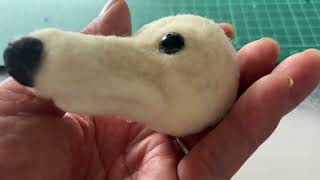 羊毛フェルトぬいぐるみ作り(2)ミニチュアダックスの顔ができました