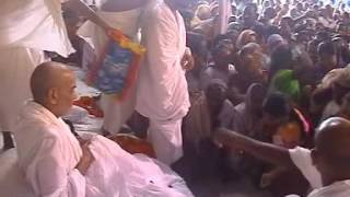 13 POOJA - Sadguru Shri Abhilash Saheb, Kabir Ashram Allahabad