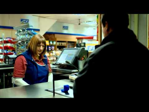 Walls Talking Dog - New Sausage Roll Advert 2011 - "Garage"