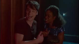Glee - Full Performance of 