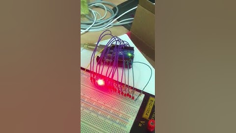 Arduino製作霹靂車燈（16個LED來回跑）