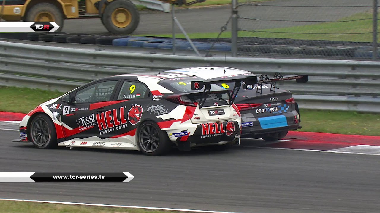 tyres uae 2017 Oschersleben, Round 14 Clip. Full booty for Morbidelli