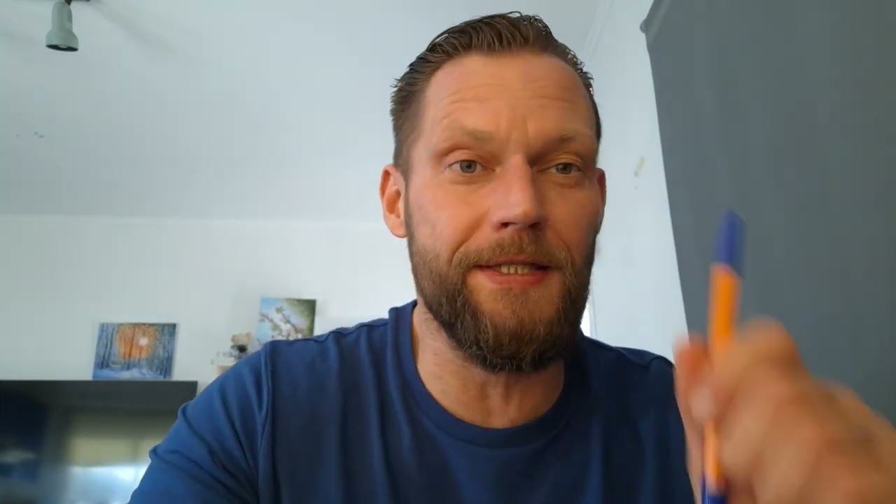 Ты боишься что бывшая/бывший не выйдет на связь? Чувство тревоги, беспокойство и паника.