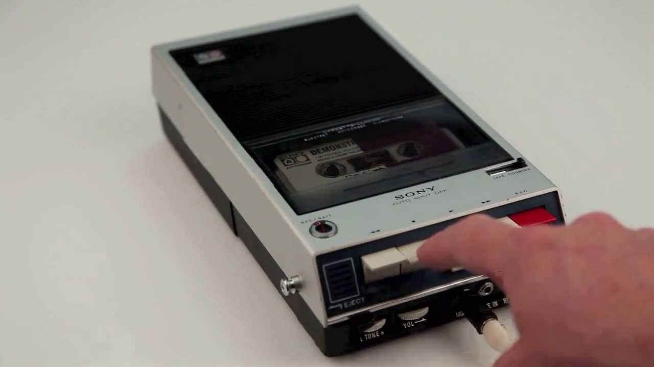 ☆　SONY カセットレコーダーTC-1100B SONY 1975年 カセットレコーダー TC-1100B - YouTube