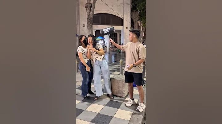 Hammer head prank very funny #viralvideo #viralshort #trendingshorts