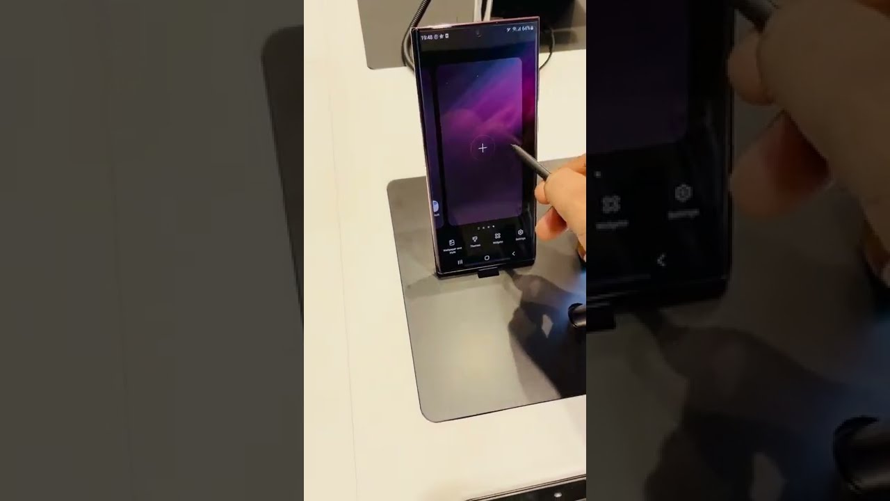 Galaxy s22 Ultra 512GB Burgundy ケース、箱付き Galaxy s22 Ultra 512GB Burgundy ケース、箱付き 希少になる