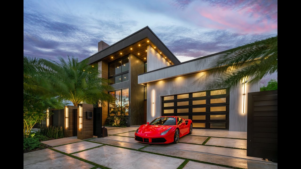 $7.9 MILLION  MODERN MASTERPIECE. FORT LAUDERDALE BEST HOMES.