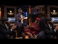 ALIKIBA AMPAGAWISHA FALLY IPUPA SAUTI YAKE NI  KUMTOA NYOKA PANGONI WAKO STUDIO YA VIBEZ.!!