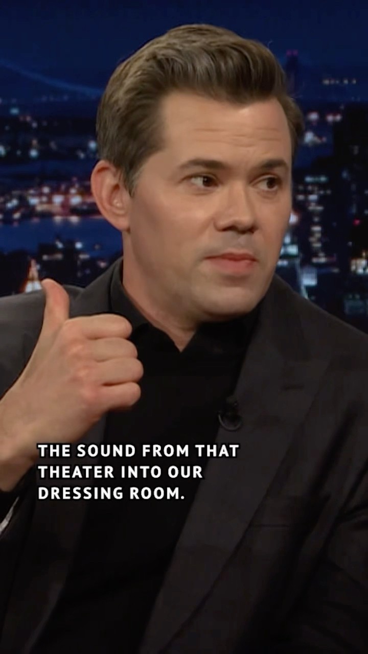 #AndrewRannells shared a dressing room with #LinManuelMiranda while doing #Hamilton together ?