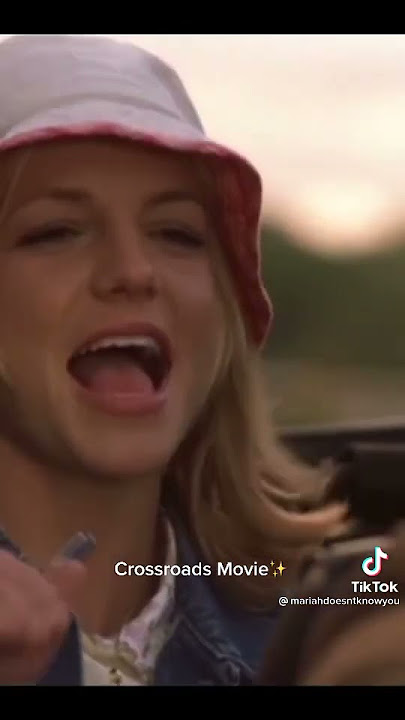 Britney Spears singing Bye Bye Bye by NSync