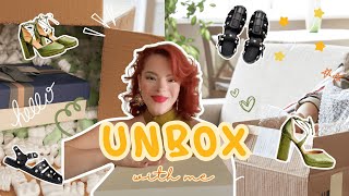 Sézane + FRĒDA SALVADOR Unboxing + Try-on! | Spring 2024 Shoes by Traveling with Jessica 216 views 2 months ago 1 minute, 42 seconds