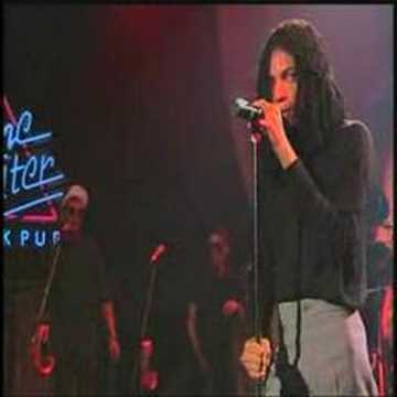 Terence Trent D'arby - Wishing Well (Live)