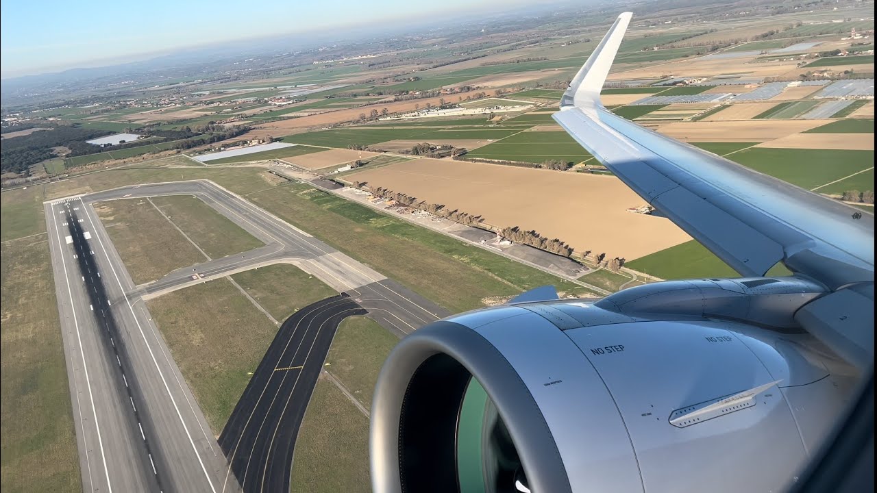ITA Airways A321neo afternoon takeoff from Rome Fiumicino Airport