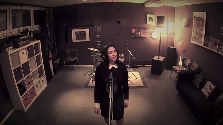Amy Winehouse   Back to black - Cover By Angela Cu...