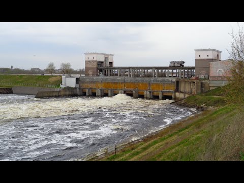 Рыбинская ГЭС